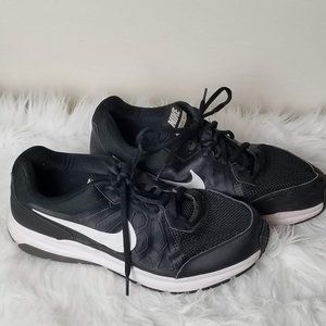 Black Nike Dart XL 10 WIDE